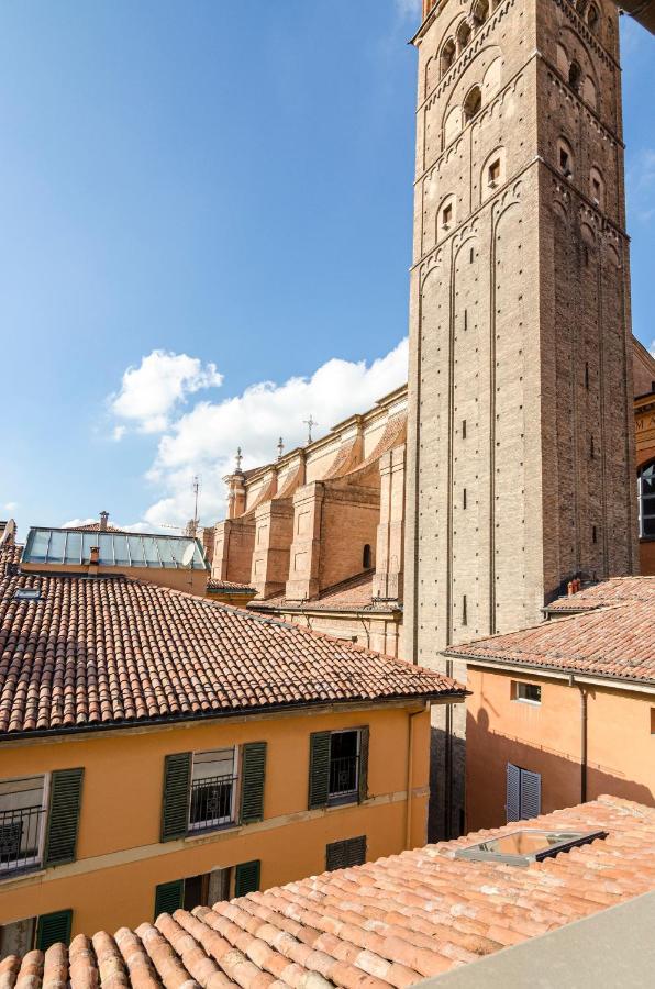 Altabella Panoramic Tower Apartment Bologna Exterior foto